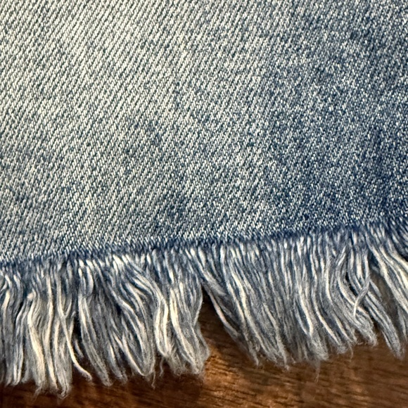 KanCan Light Blue Distressed Jean Shorts 15” waist  NWT - Picture 10 of 16